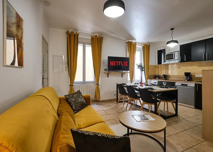 Sunny Pearl - Spacieux Climatise Au Centre 아파트 *